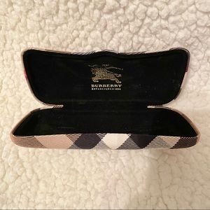 Burberry Slim Eye Glasses Case
